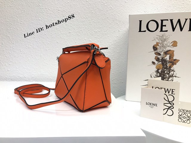 Loewe專櫃經典款2022新顏色迷你女包 羅意威Puzzle系列Mini女款手提肩背包小牛皮幾何包 10173 lyw1378